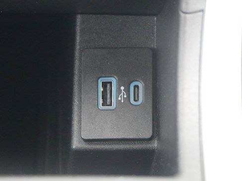 Certified 2023 Ford Edge SEL w/ Convenience Package AWD/4WD image 23