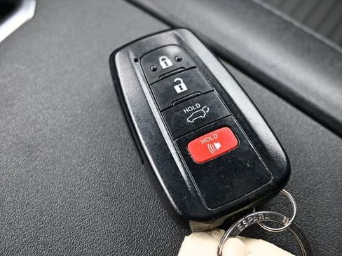 Certified 2023 Toyota Highlander XSE image 37