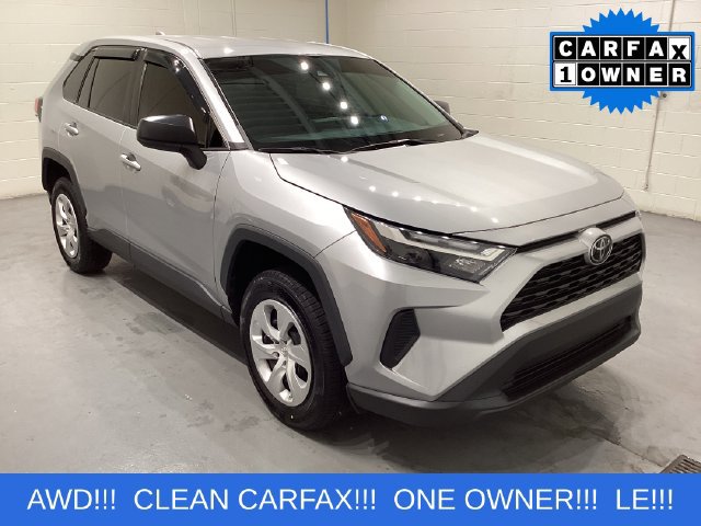 Used 2023 Toyota RAV4 LE AWD/4WD image 1