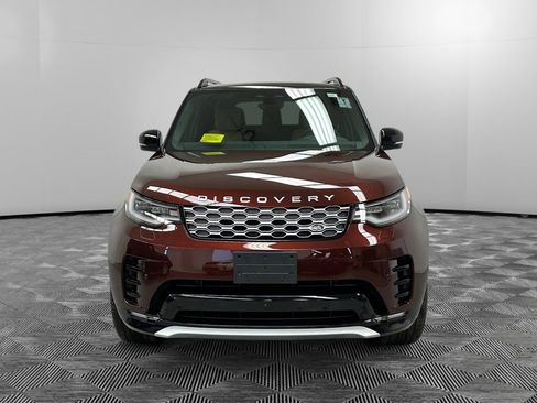 New 2026 Land Rover Discovery Limited Edition image 8