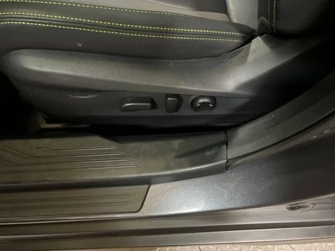 Used 2025 Subaru Outback Onyx Edition AWD/4WD image 53