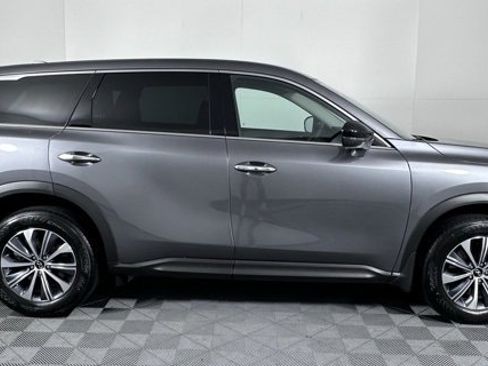 Certified 2025 INFINITI QX60 Pure image 9