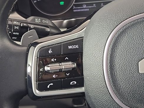 Used 2023 Kia Sorento EX image 28