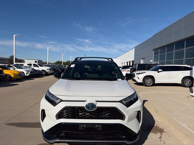 Used 2023 Toyota RAV4 XSE w/ Weather Package AWD/4WD image 2