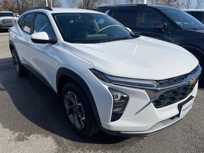 Used 2025 Chevrolet Trax LT w/ LT Convenience Package