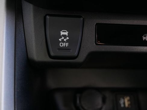Certified 2025 Toyota RAV4 XLE AWD/4WD image 20