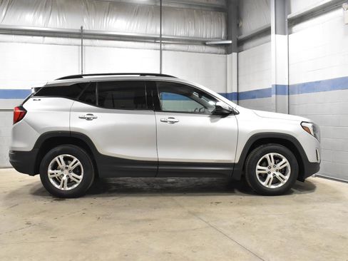 Used 2020 GMC Terrain SLE w/ Driver Convenience Package AWD/4WD image 25