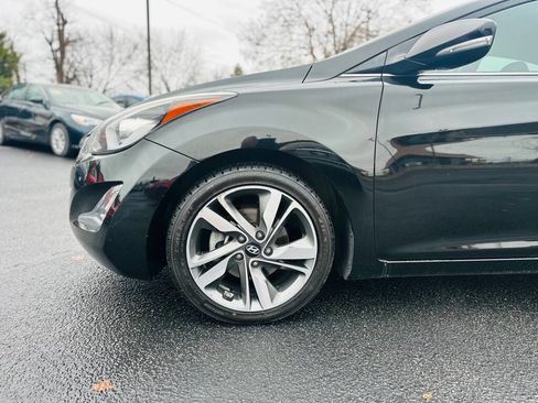 Used 2014 Hyundai Elantra Limited w/ Option Group 03 image 22
