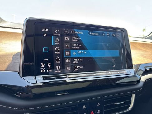 New 2026 Volkswagen Atlas SE FWD image 22