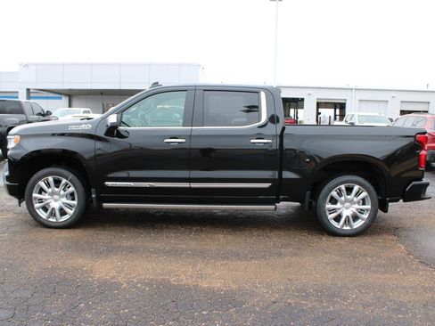 New 2026 Chevrolet Silverado 1500 High Country image 6