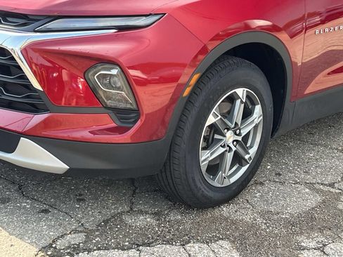 Used 2023 Chevrolet Blazer LT w/ Convenience Package AWD/4WD image 8