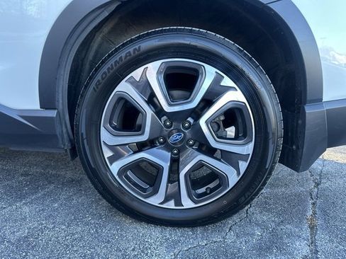 Used 2023 Subaru Ascent Touring image 33