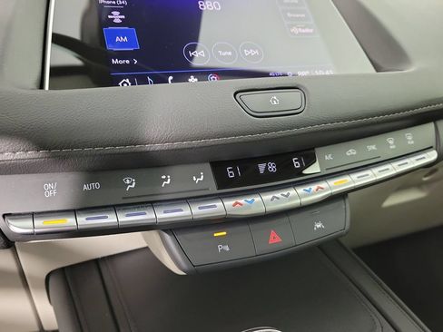 Used 2023 Cadillac XT4 Luxury w/ Driver Awareness Package FWD image 28