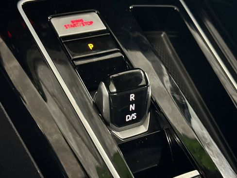 Used 2024 Volkswagen GTI S image 21