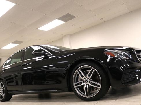 Used 2020 Mercedes-Benz E 350 Sedan image 10