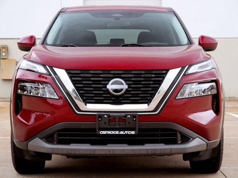 Used 2023 Nissan Rogue SV FWD image 14
