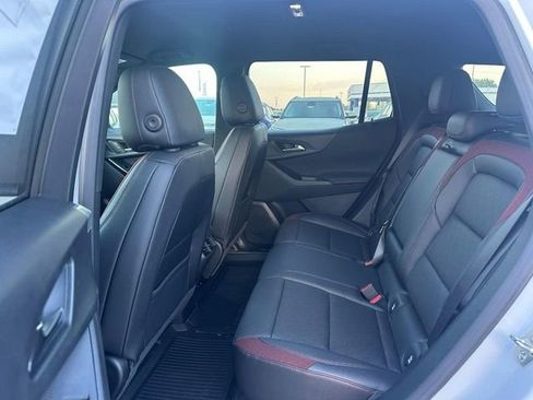 New 2026 Chevrolet Equinox RS image 4