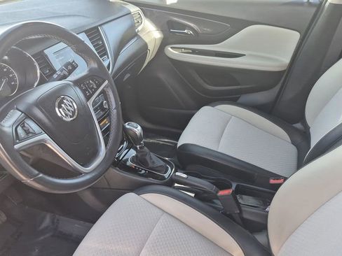 Used 2022 Buick Encore Preferred w/ Safety Package II image 11