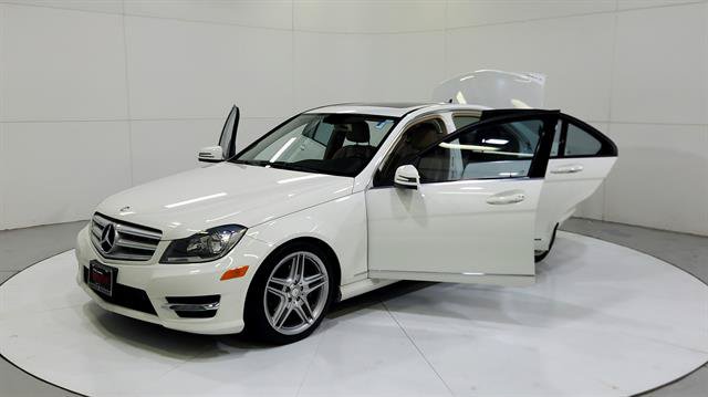 Used 2012 Mercedes-Benz C 300 4MATIC Sedan image 30