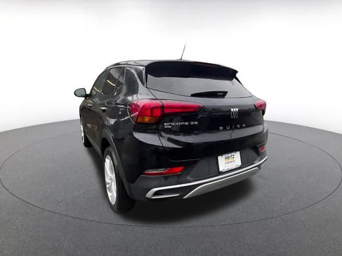 Used 2025 Buick Encore GX Preferred AWD/4WD image 11