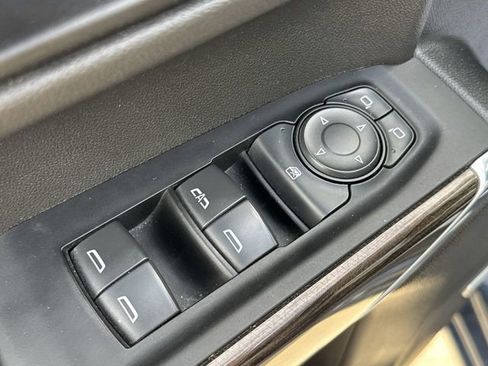 Used 2022 Chevrolet Silverado 1500 LT Trail Boss w/ LT Trail Boss Premium Package image 24