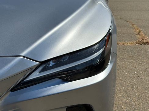 Used 2023 Lexus RX 350 Premium Plus w/ Cold Area Package FWD image 11