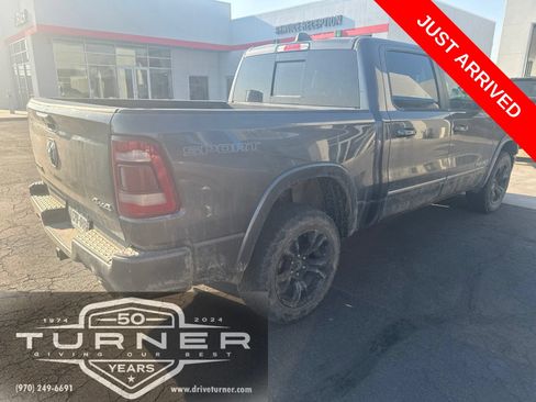 Used 2021 RAM 1500 Laramie w/ Sport Appearance Package AWD/4WD image 4