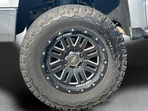 Used 2015 Chevrolet Silverado 1500 LTZ RWD image 22