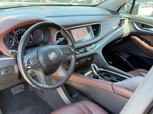 Used 2020 Buick Enclave Avenir w/ Avenir Technology Package image 9