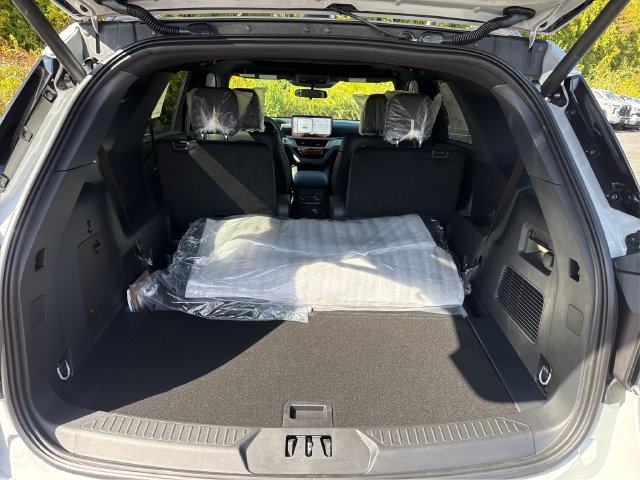 New 2027 Ford Explorer Active w/ Active Comfort Package AWD/4WD image 14