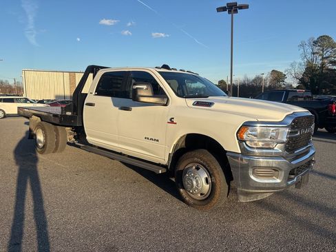 Used 2024 RAM 3500 SLT w/ Quick Order Package 2YG SLT image 8