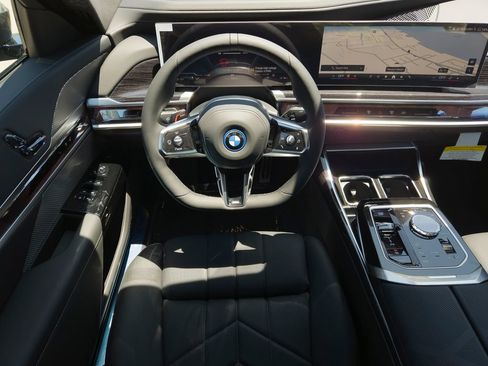 New 2026 BMW i7 eDrive50 w/ M Sport Package RWD image 15
