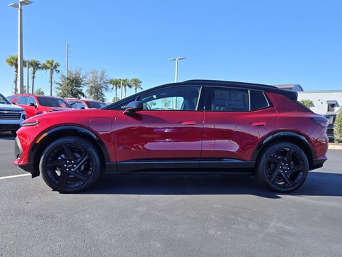 New 2026 Chevrolet Equinox EV RS image 3