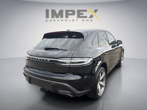 Used 2022 Porsche Macan AWD/4WD image 6
