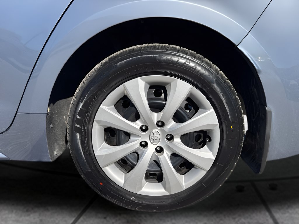 Used 2024 Toyota Corolla LE FWD image 26