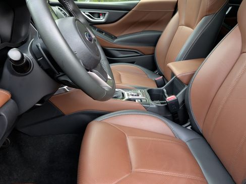 Used 2023 Subaru Forester Touring image 26