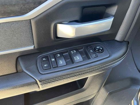 Used 2022 RAM 3500 Big Horn w/ Level B Equipment Group image 19