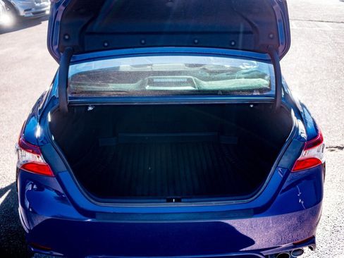 Used 2024 Toyota Camry SE image 32