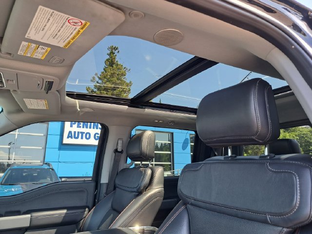 Used 2024 Ford F350 Lariat w/ Lariat Ultimate Package AWD/4WD image 17