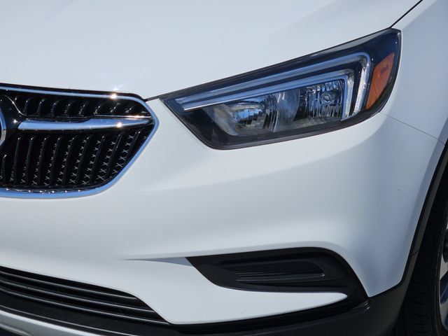 Used 2020 Buick Encore Preferred FWD image 9
