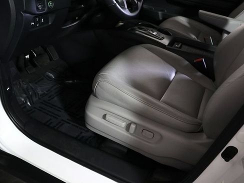 Used 2023 Honda Passport EX-L image 23