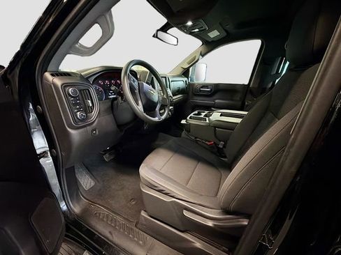 Used 2019 Chevrolet Silverado 1500 Custom w/ Custom Max Trailering Package image 19