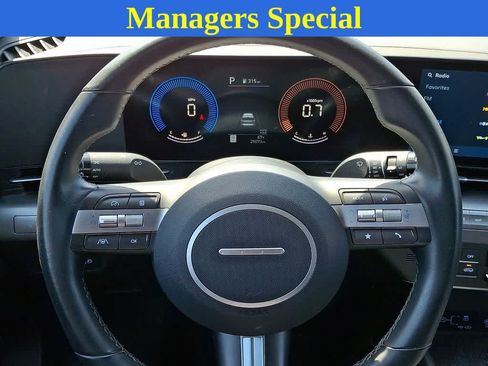Used 2025 Hyundai Kona SEL AWD/4WD image 17