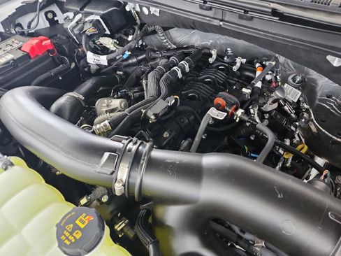 New 2025 Ford Expedition Platinum w/ Stealth Performance Package image 22