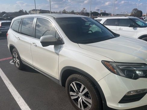 Used 2018 Honda Pilot EX-L image 3