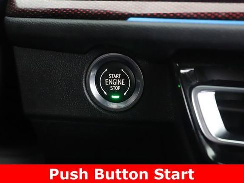 Used 2025 Chevrolet Traverse RS w/ LPO, Floor Liner Package image 5