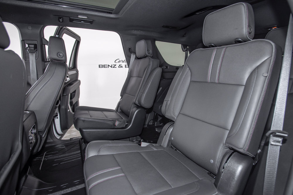 Used 2023 Chevrolet Tahoe RST w/ Luxury Package AWD/4WD image 15