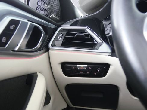 Used 2023 BMW M4 xDrive Competition image 23