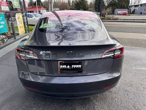 Used 2018 Tesla Model 3 Long Range image 6