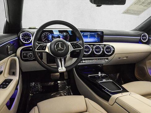 Certified 2025 Mercedes-Benz CLA 250 4MATIC image 20